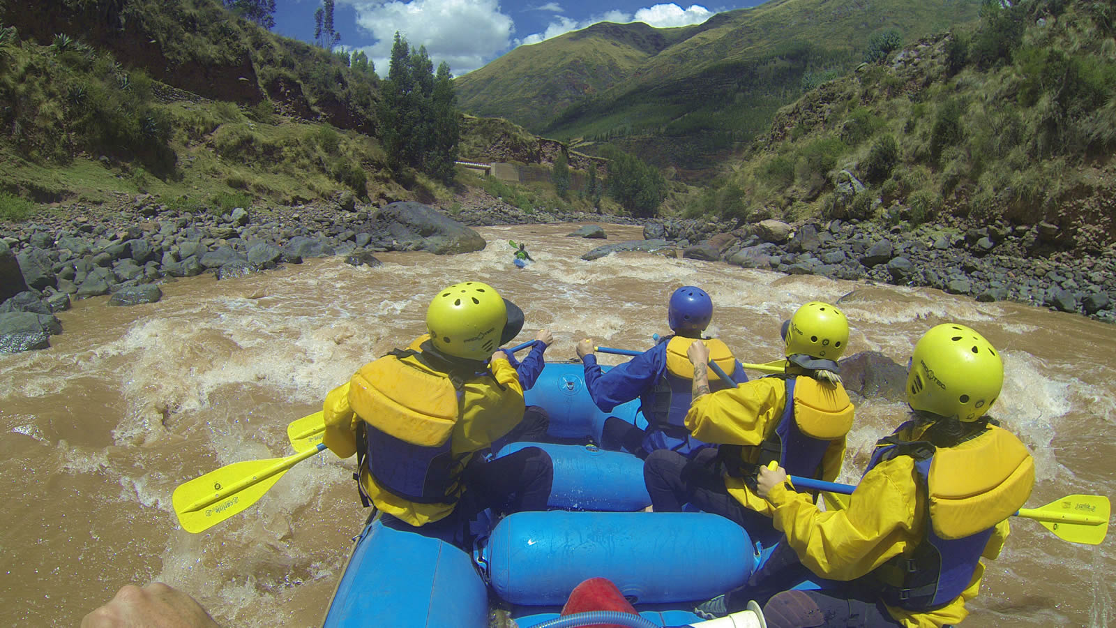 the great urubamba river rafting