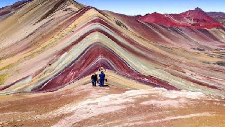 RAINBOW MOUNTAIN PERU 1 DAY HIKE